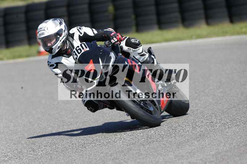 /43 08.08.2025 Discover the Bike ADR/Race 3 rot/360